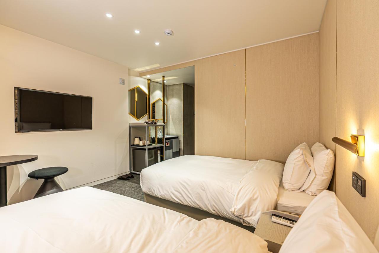 Hotel The Grang סאוגוויפו מראה חיצוני תמונה