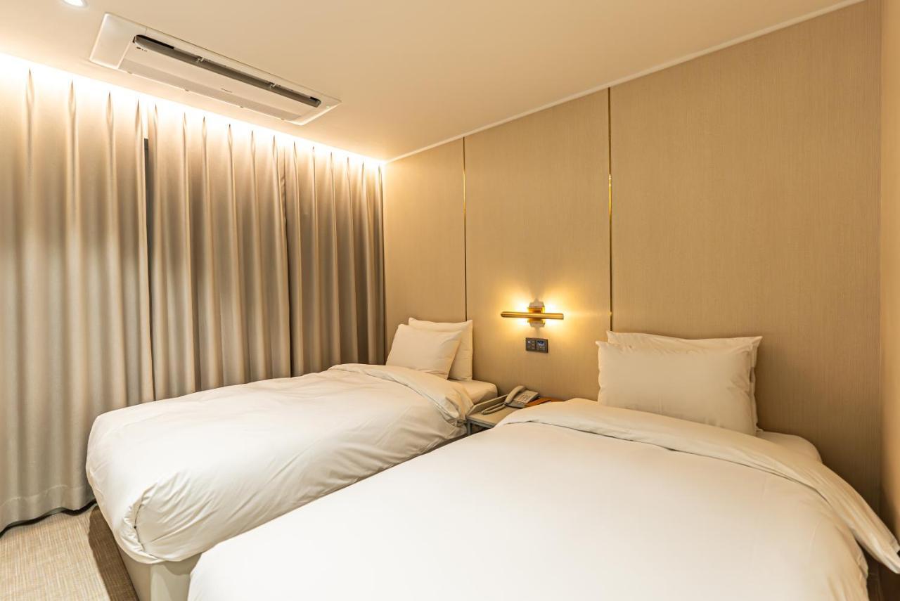 Hotel The Grang סאוגוויפו מראה חיצוני תמונה