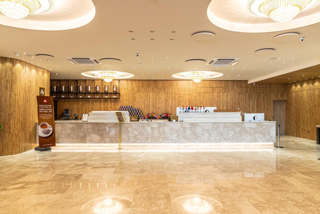 Hotel The Grang סאוגוויפו מראה חיצוני תמונה