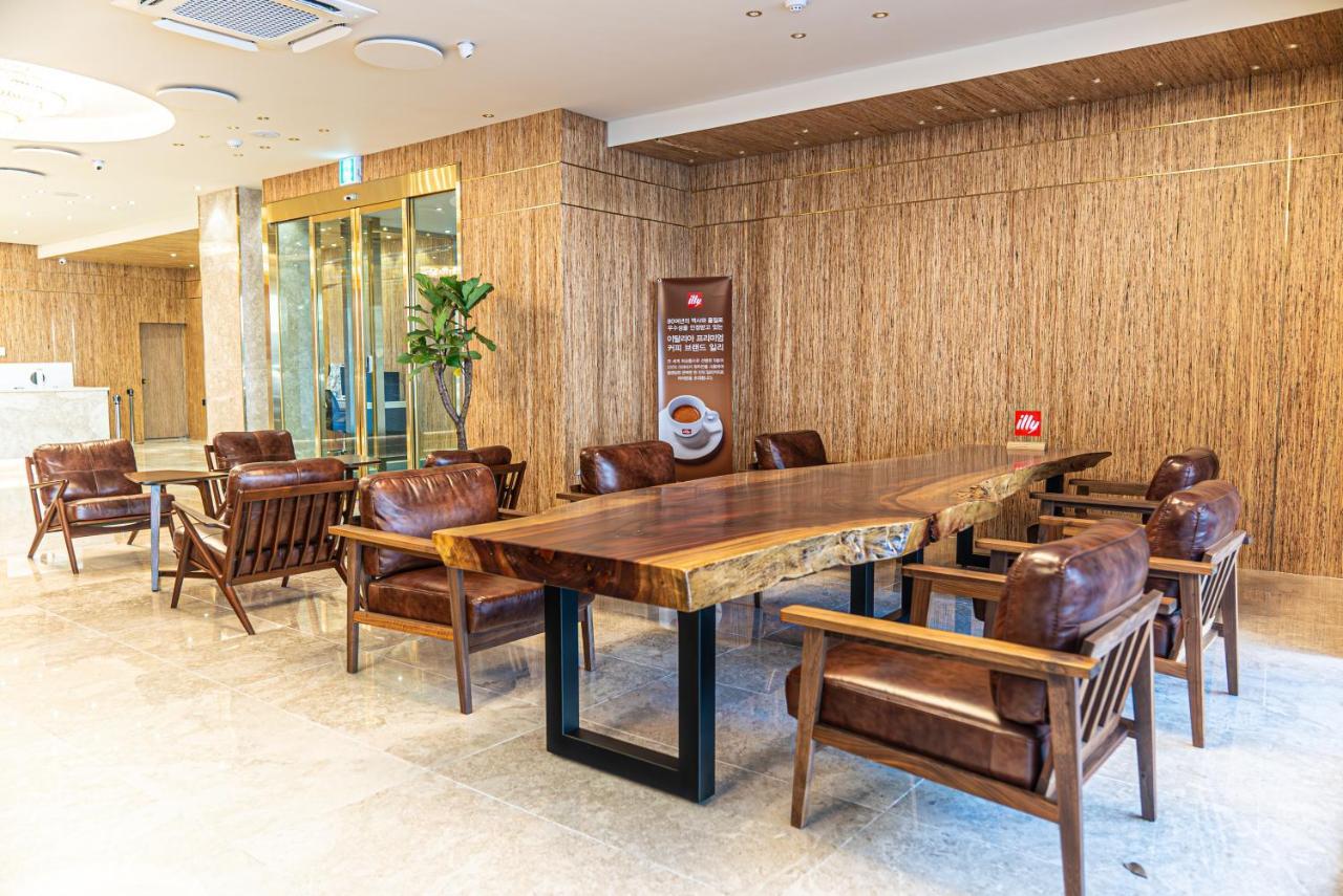 Hotel The Grang סאוגוויפו מראה חיצוני תמונה
