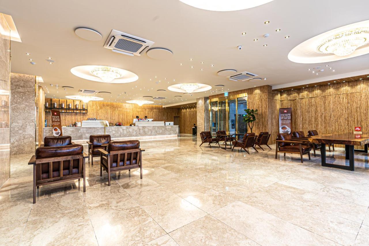 Hotel The Grang סאוגוויפו מראה חיצוני תמונה