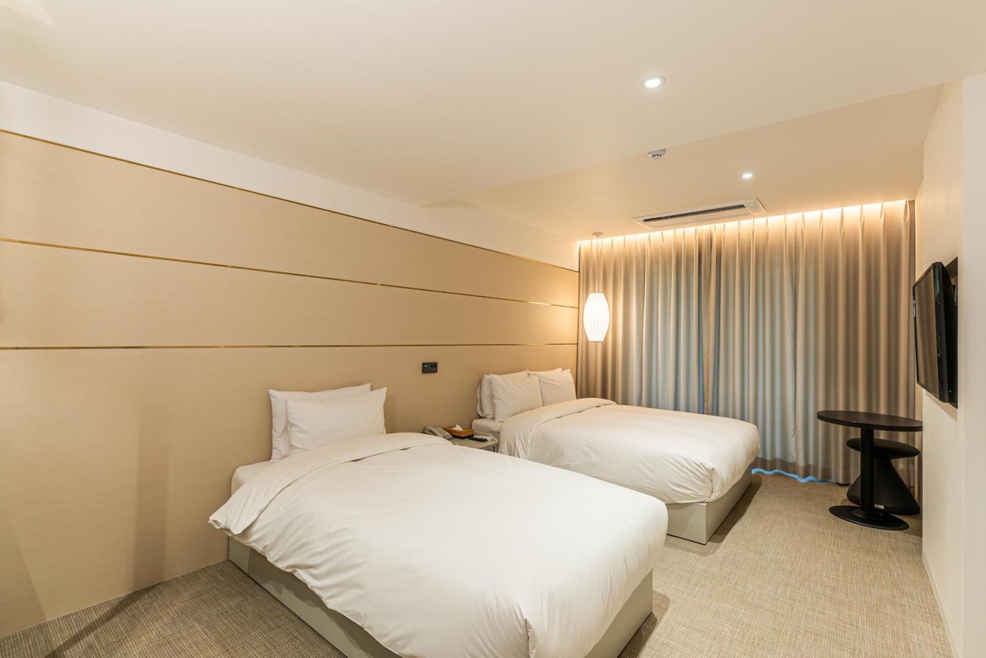 Hotel The Grang סאוגוויפו מראה חיצוני תמונה