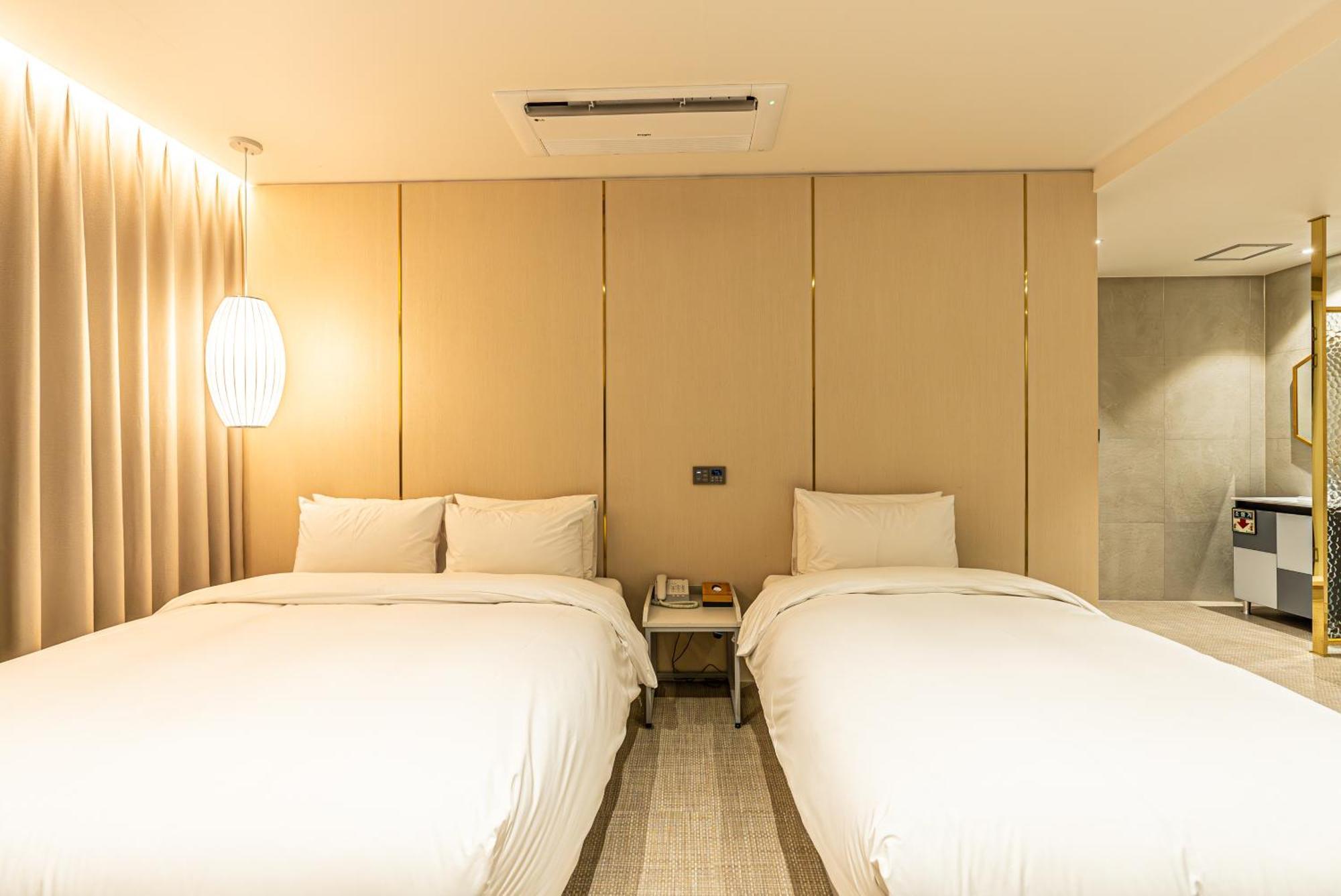 Hotel The Grang סאוגוויפו מראה חיצוני תמונה