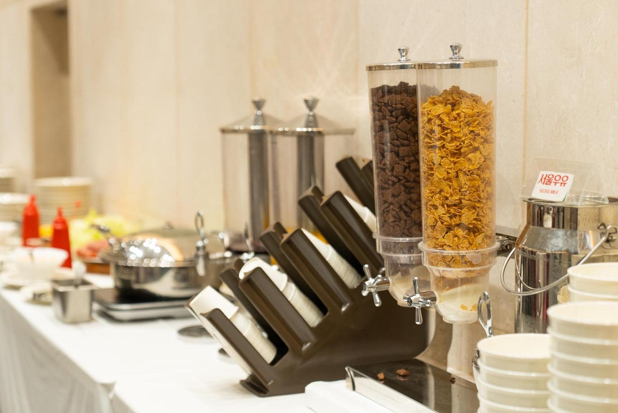 Hotel The Grang סאוגוויפו מראה חיצוני תמונה